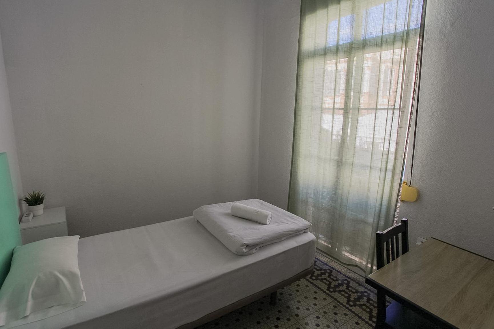 Bbtk Bed And Bike Hotel Malaga Exterior photo